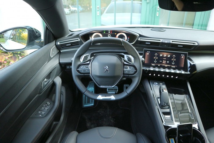Szétrobbantja a középkategóriát a Peugeot az új 508-assal 5 Szétrobbantja a középkategóriát a Peugeot az új 508-assal 5