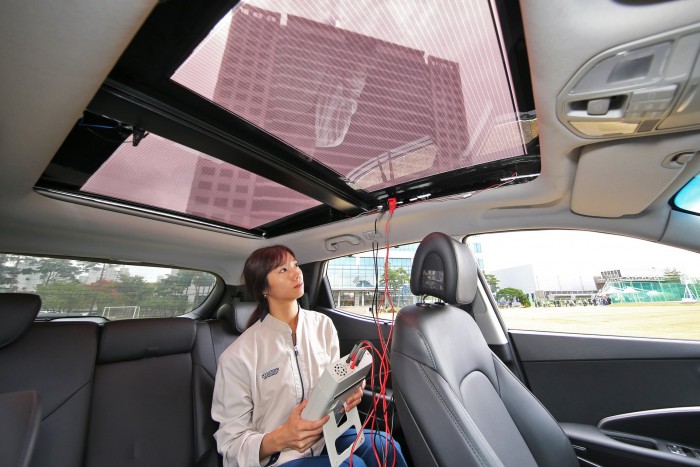 Tetőbe épített napelemeket kapnak a Hyundai-ok és Kiák 1 | Vezess Tetőbe épített napelemeket kapnak a Hyundai-ok és Kiák 1