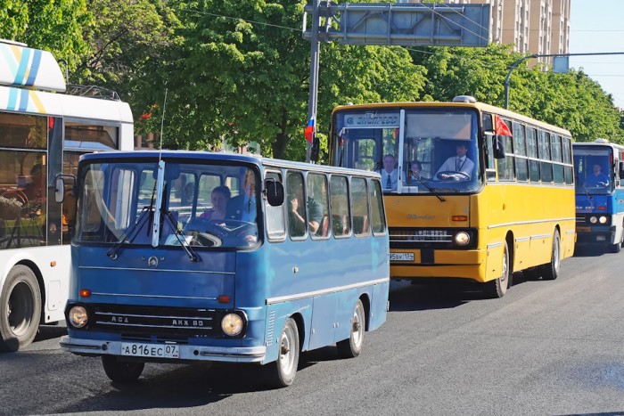 Annyira imádta a magyar Ikarust egy orosz sofőr, hogy épített magának egyet 8