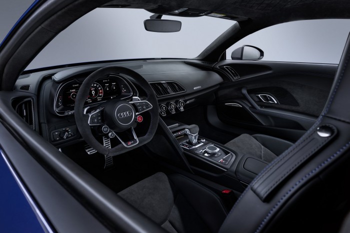 Még erősebb, még dögösebb az Audi R8 6