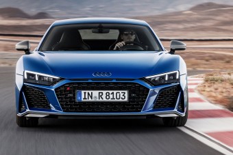 Még erősebb, még dögösebb az Audi R8