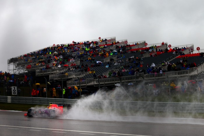 F1: A Pirelli végre kijavítja a pocsék esőgumikat