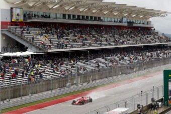 F1: Több esőgumit kérnek a pilóták