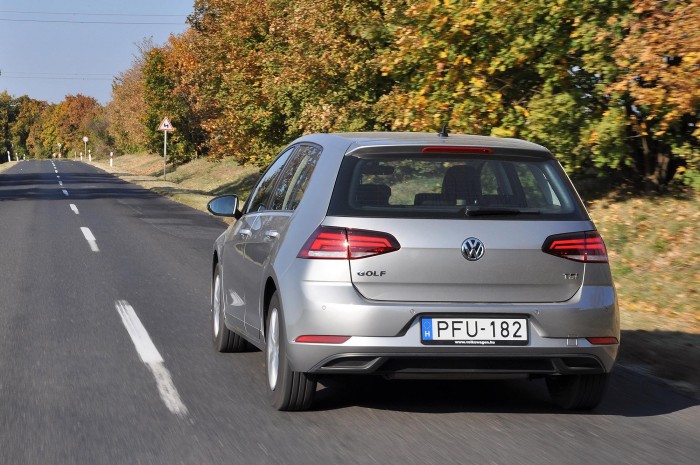 Összehasonlító teszt: Focus, Ceed, Civic vagy még mindig a Golf a legjobb? 273 Összehasonlító teszt: Focus, Ceed, Civic vagy még mindig a Golf a legjobb? 273