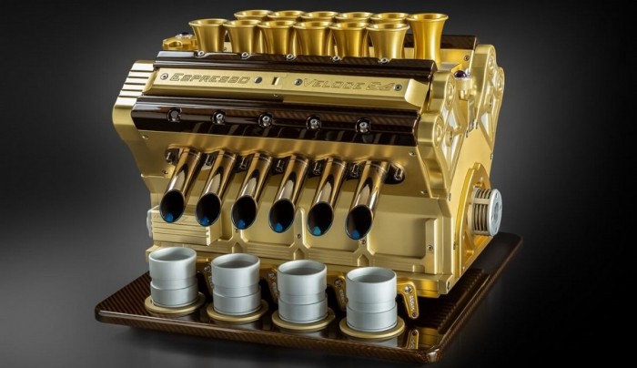 Ez a V12-es kávéfőző tízmillió adag után se hozza be az árát, nem is azért készült 3