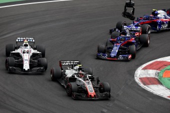 Új helyszínre megy a Forma-1