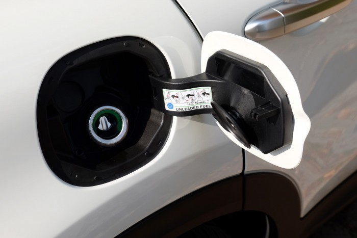 Városi miniből apró szabadidő-autó 13