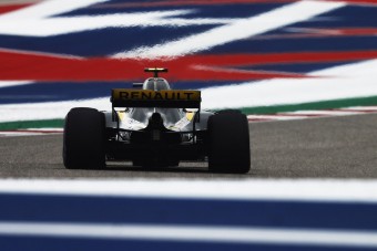 F1: Meglepő gumis ukáz a futam előtt