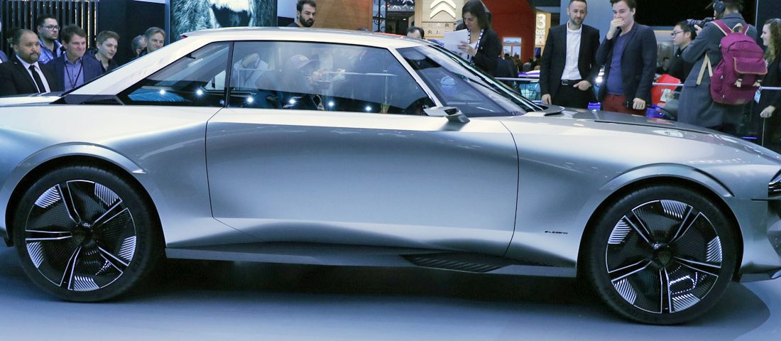 Az idei Párizsi Autószalon legmenőbb autója