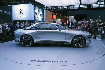 Az idei Párizsi Autószalon legmenőbb autója