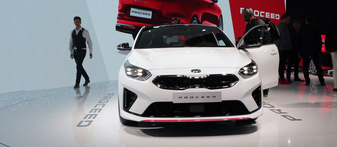 Élőben tök jól néz ki a kombi-kupé Kia Ceed