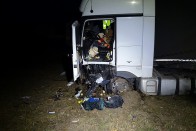 Fotókon az M5-ösön történt kamionbaleset 2