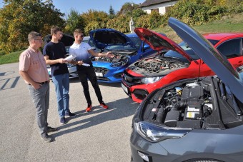 Összehasonlító teszt: Focus, Ceed, Civic vagy még mindig a Golf a legjobb?