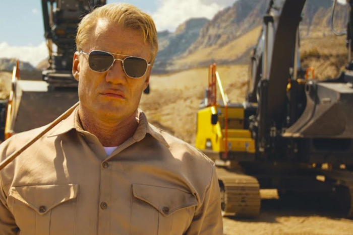 A Volvo megint kegyetlenül hangulatos reklámot hozott össze egy akciósztárral