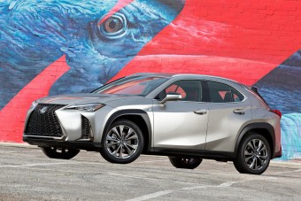 Elektromos crossovert épít a Lexus?