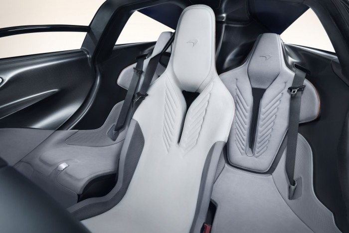 Csúnya, de fantasztikus: McLaren Speedtail 8 Csúnya, de fantasztikus: McLaren Speedtail 8