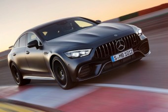 A Mercedes legsportosabb négyajtósát is megkergették a Nürburgringen