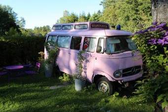 Hangulatos szállást varázsoltak ebből az ősrégi Merciből