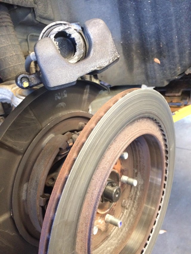 Még 15 sírva röhögős kép a szervizek poklából 12