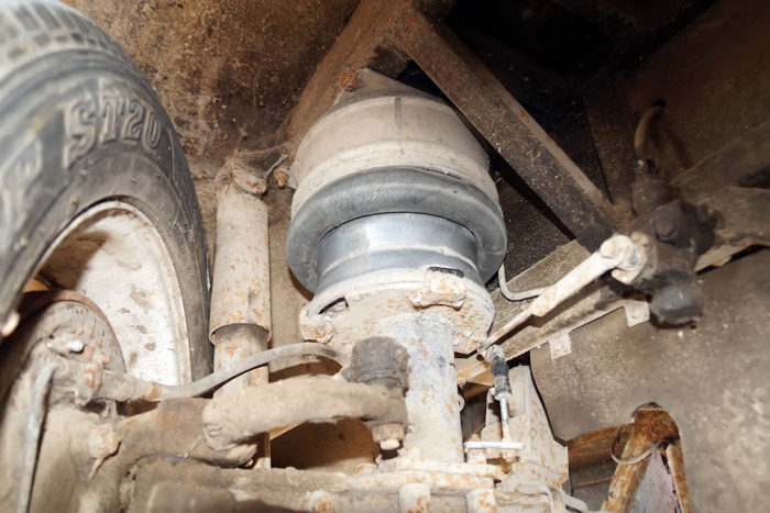 Annyira imádta a magyar Ikarust egy orosz sofőr, hogy épített magának egyet 5