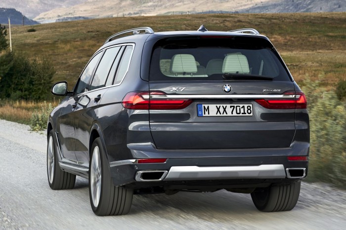 Megérkezett az X7, minden idők legnagyobb BMW-je 181 Megérkezett az X7, minden idők legnagyobb BMW-je 181