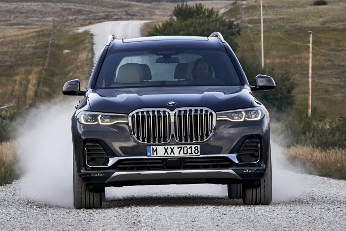 Megérkezett az X7, minden idők legnagyobb BMW-je 178 Megérkezett az X7, minden idők legnagyobb BMW-je 178