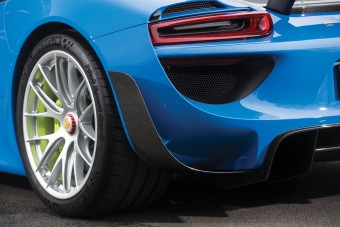 Rozsda miatt hullhat szét a legkívánatosabb Porsche