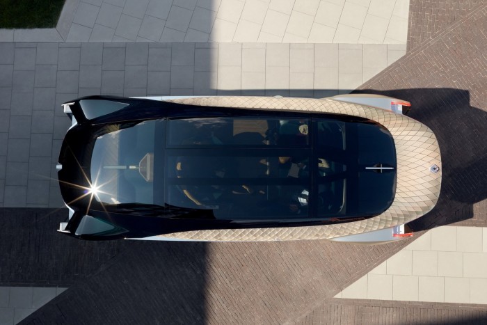 Amikor már a Rolls-Royce is kevés… 2 Amikor már a Rolls-Royce is kevés… 2