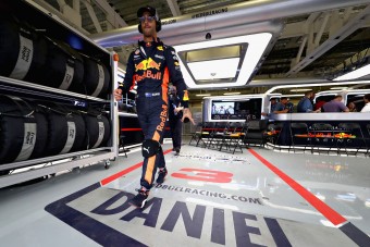 F1: Ricciardónak elege van a Red Bullból, nem akar vezetni