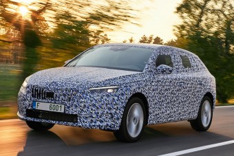 Igényes kisautó lesz a Škoda Scala