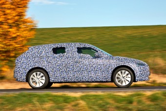 Mesés őszben suhan a Skoda új csodafegyvere