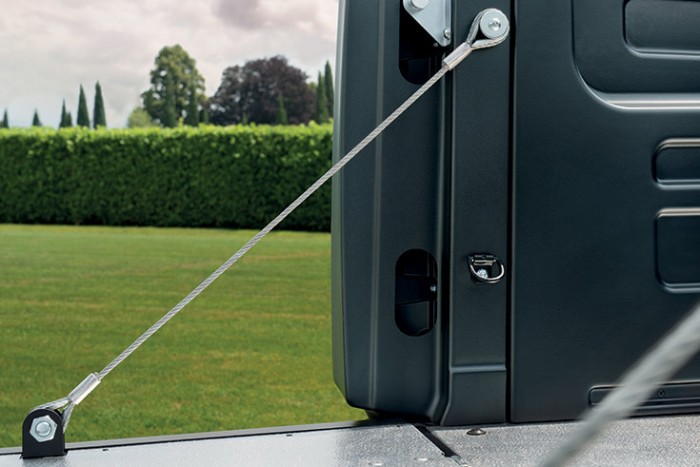 Fájdalmas látvány a Dacia Dokker pickup 7