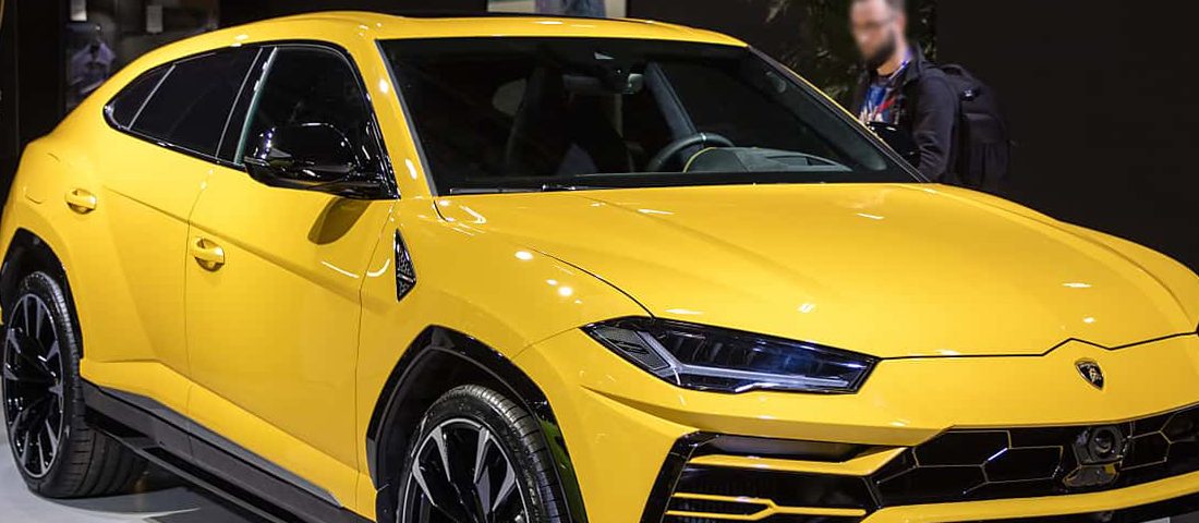 Beültünk a leggyorsabb Lamborghini traktorba