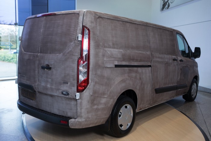 Koszos autóval küzd értünk a Ford 1