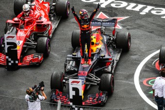 F1: Verstappen dühösen csak még gyorsabb
