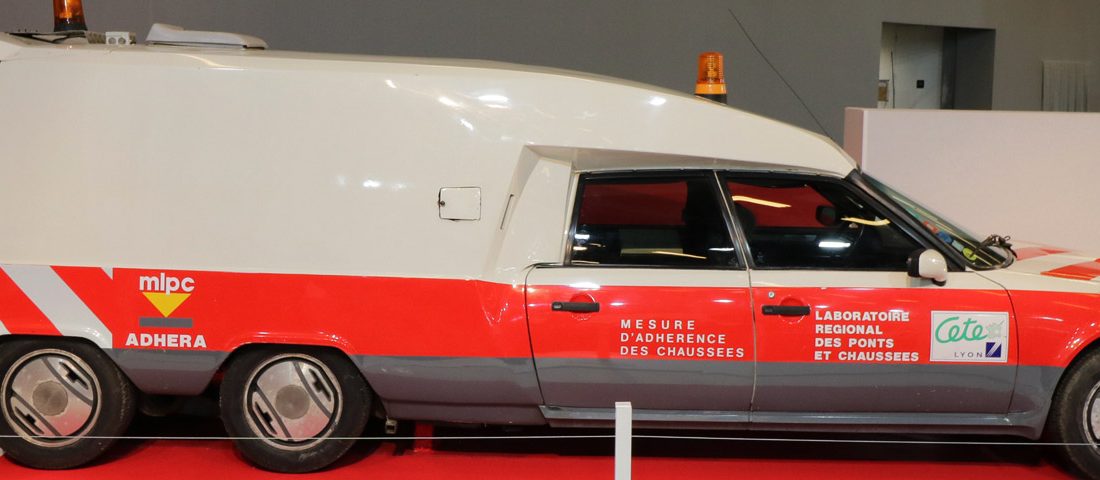 Retro pavilon a Párizsi Autrószalonon