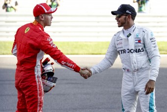 F1: Lewis Hamiltonnal győzött volna a Ferrari?
