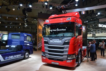 Döntött az EU, jönnek a tisztább teherautók