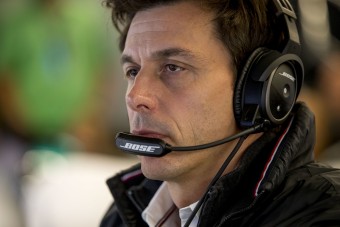Toto Wolff: Ezért jobb a Mercedes a Ferrarinál