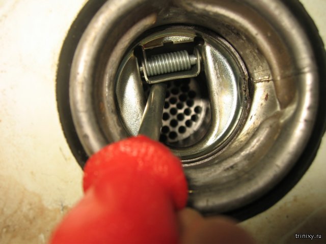 Lopják a benzint, így védekeznek az oroszok 7 | Vezess Lopják a benzint, így védekeznek az oroszok 7