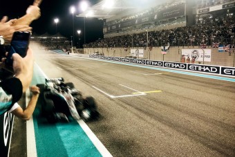 F1: Hamilton újabb rekordot húzott be