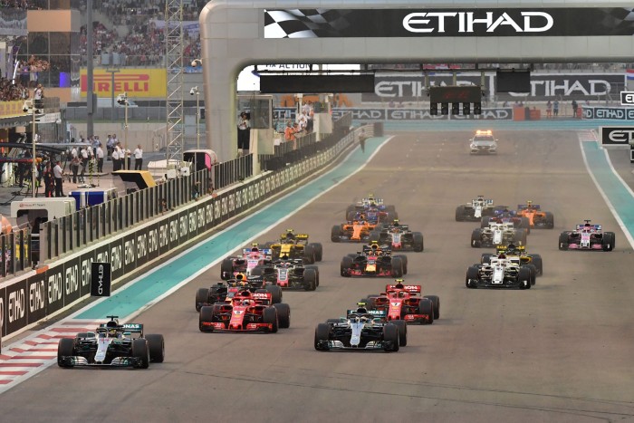 F1: Hamiltonnak egy pillanatig sem kellett izgulnia 1 | Vezess F1: Hamiltonnak egy pillanatig sem kellett izgulnia 1