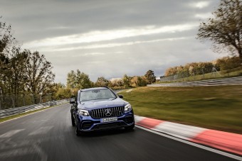 Na, mi döntötte meg a SUV-rekordot a Nürburgringen? Egy Mercedes!