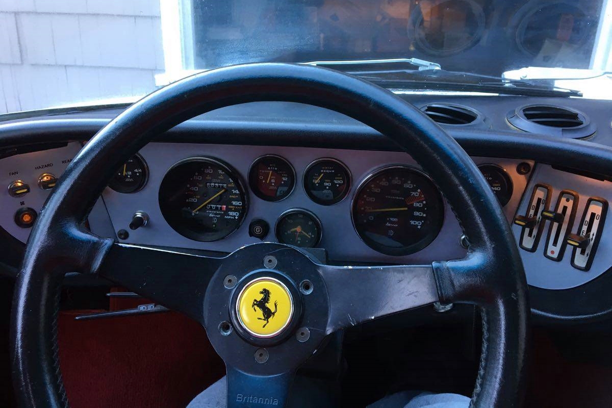 Hihetetlen motor került ebbe az öreg Ferrariba 5