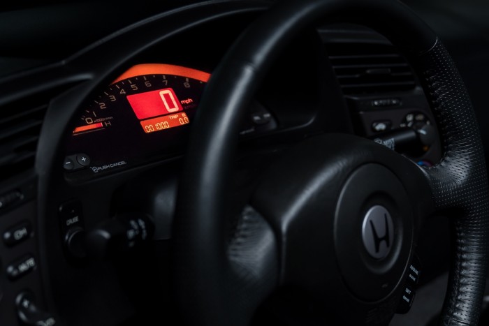 Meglepően kevés kilométer szaladt ebbe a Honda S2000-esbe 7