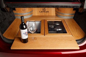 Borkóstoló a csomagtartóból