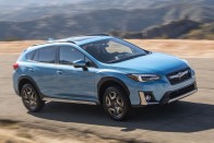 Itt a Subaru első plug-in hibridje! 14