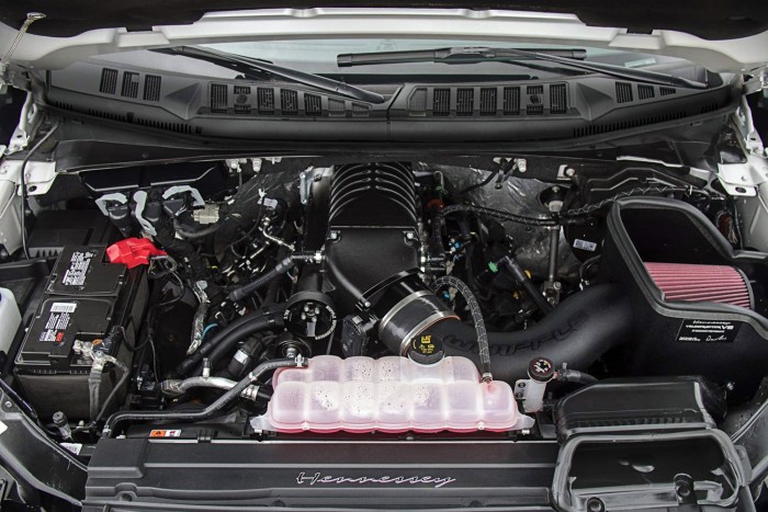 Bármit bárhová elvihetsz ezzel a 750 lovas Ford F-150-essel 6 | Vezess Bármit bárhová elvihetsz ezzel a 750 lovas Ford F-150-essel 6