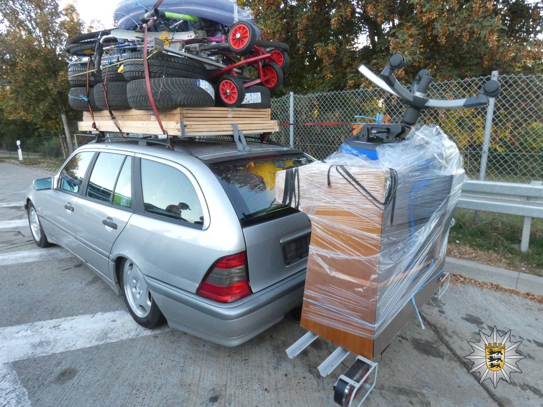 Veszélyes mindent vivő román konvoj a magyar autópályán 1