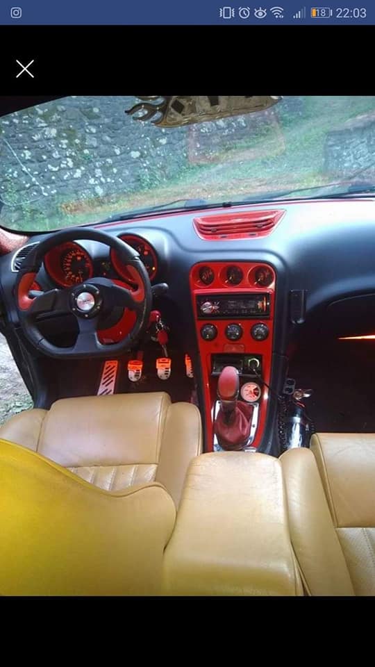 Bazári rémet faragtak ebből a szerencsétlen Alfa Romeóból 1